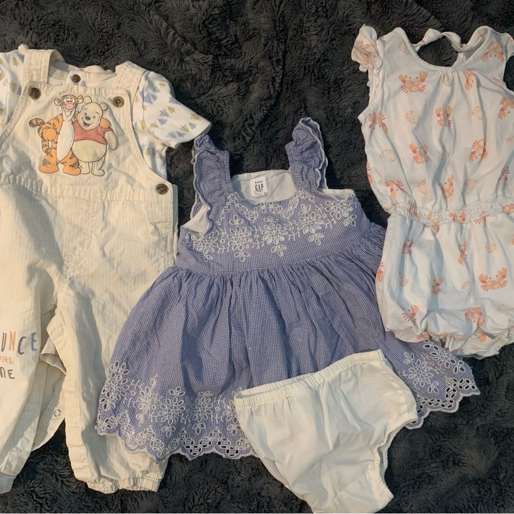 BOGO50 Group of 3 outfits: all 12-18mo - all VGUC